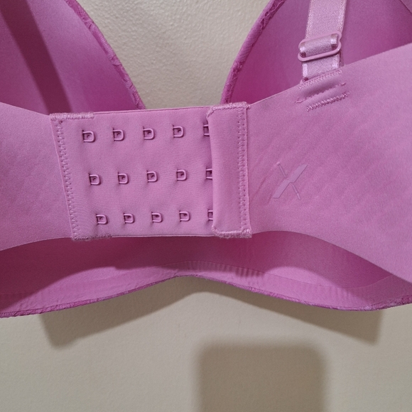 Knix Lace Wingwoman Contour Bra - Picture 5 of 7